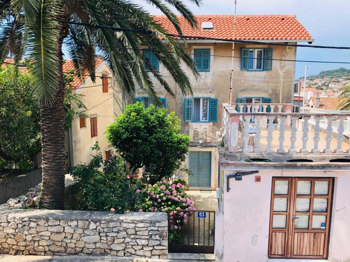 Nona Beta Apartment Mali Lošinj Екстериор снимка